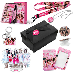 (G) I-DLE I FEEL Necklace Gift Set LOMOCARD Keychain Standing MobileHolder Cardbag