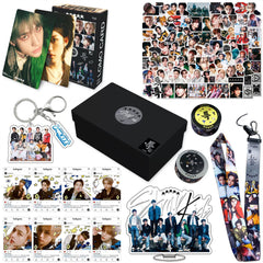 STRAYKIDS 5-STRA Gift Set LOMOCARD Keychain Ins-Card Sticker Lanyard Tape Gift box