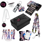 ITZY Necklace Gift Set LOMOCARD Keychain Standing MobileHolder Cardbag