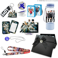 TXT 550ML Transparent Cup Necklace Gift Set