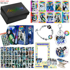 NJZ Newjeans Gift Set Photo Frame Bracelet LOMOCARD Keychain Mobile Holder