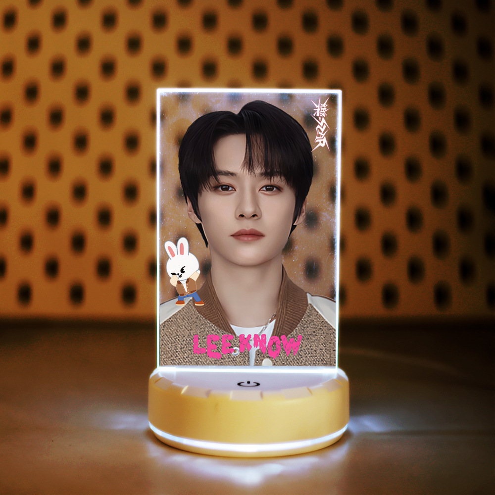STRAYKIDS Night Light USB Charging 16.5cm/6.5in