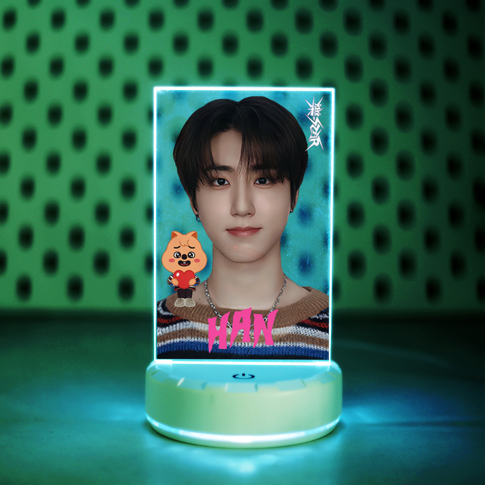 STRAYKIDS Night Light USB Charging 16.5cm/6.5in